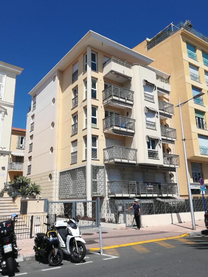 Villa Azzurra Menton Apt Luxe, Front Mer, 4Th Floor Of 5, Wifi, Tvsat, Climate Екстер'єр фото